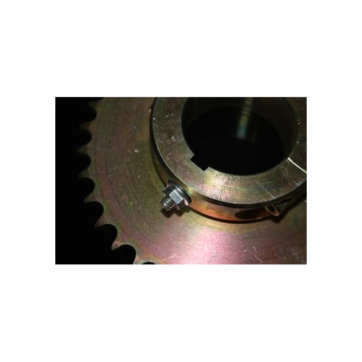 COURONNE  TROU 50mm CLAVETTE 8mm