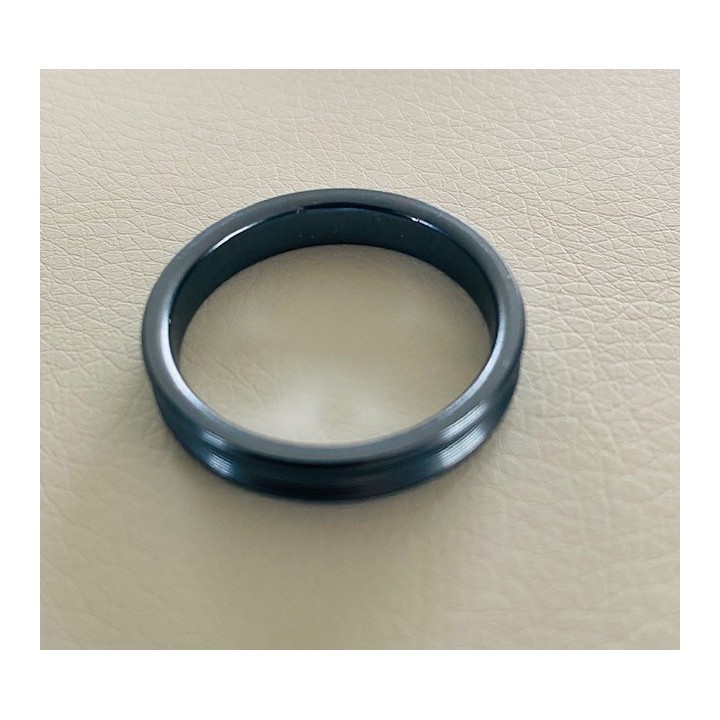 Mac MINARELLI Entretoise fusee 25x5 mm. alluminium anodizee noire